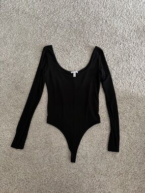 Leith Black Long Sleeve Scoop Neck Bodysuit